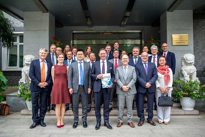 Chamber Briefed on 7th EU-China HED by Commission Vice President Katainen